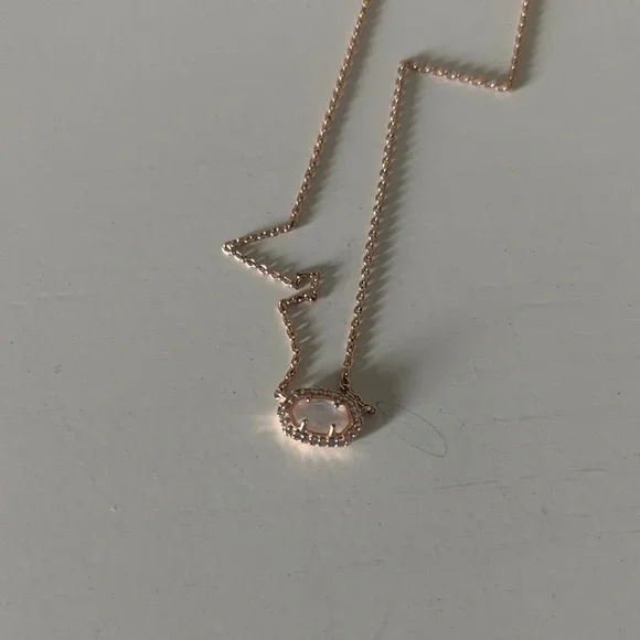 Kendra Scott Rose Gold Necklace - Picture 2 of 2